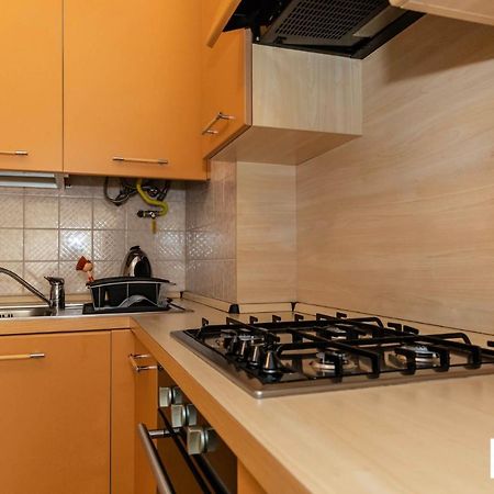Casa Liviya - Appartamento Con Vista Lago Madonna Del Sasso Ngoại thất bức ảnh